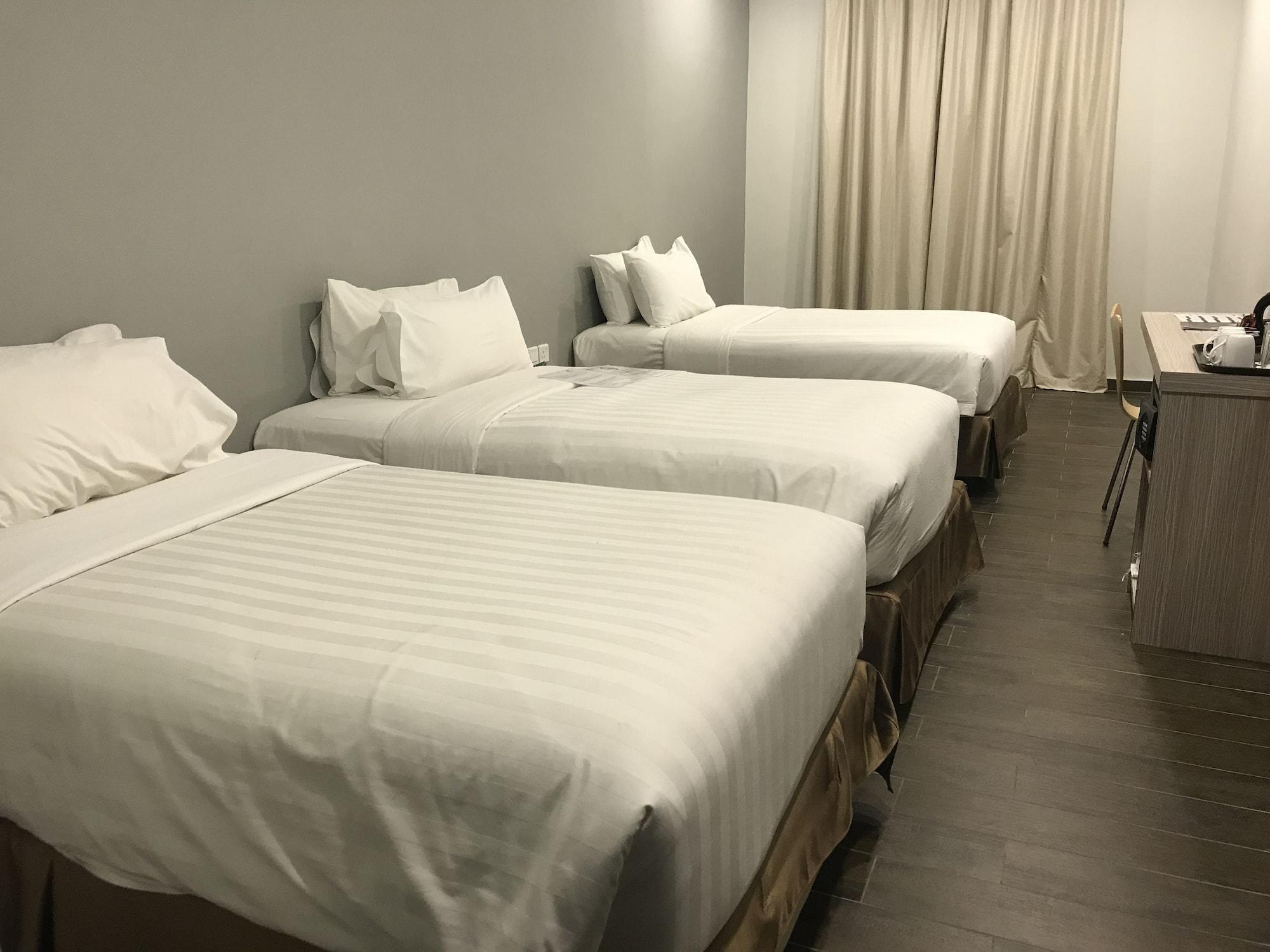 The Klagan Hotel Kota Kinabalu Ngoại thất bức ảnh