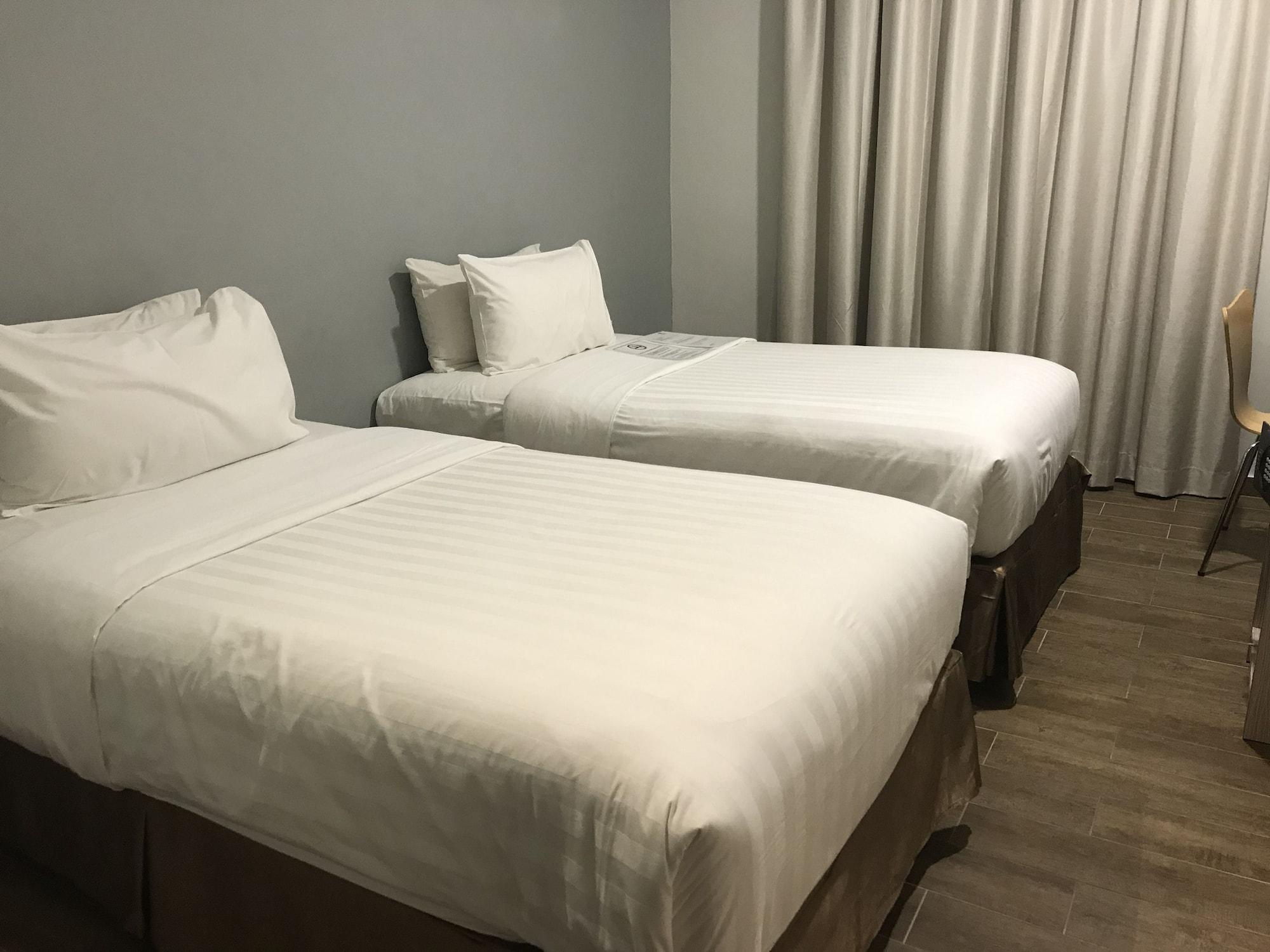 The Klagan Hotel Kota Kinabalu Ngoại thất bức ảnh