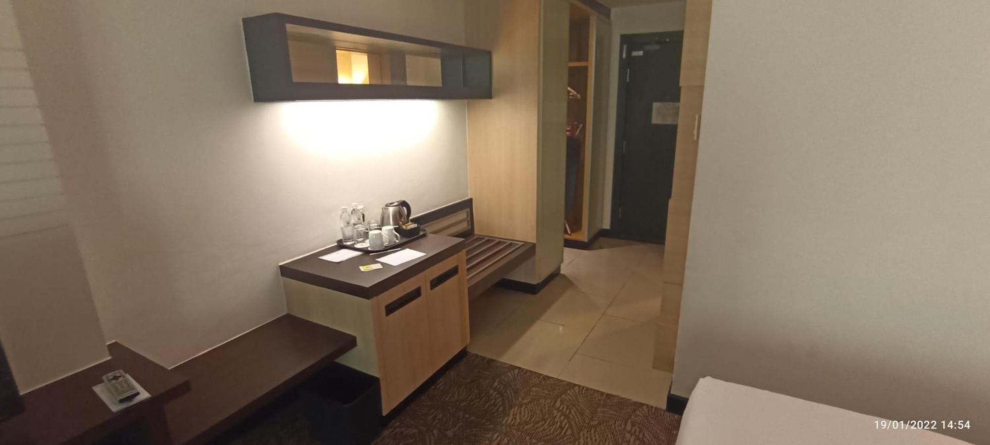 The Klagan Hotel Kota Kinabalu Ngoại thất bức ảnh