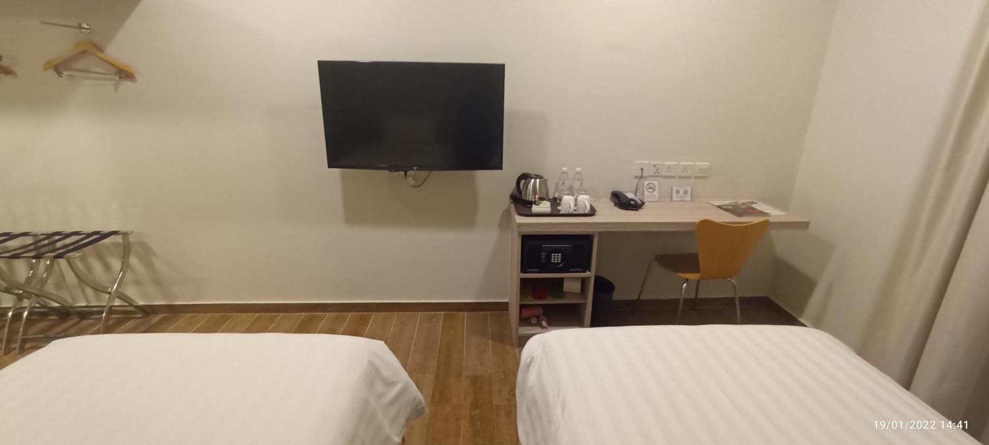 The Klagan Hotel Kota Kinabalu Ngoại thất bức ảnh