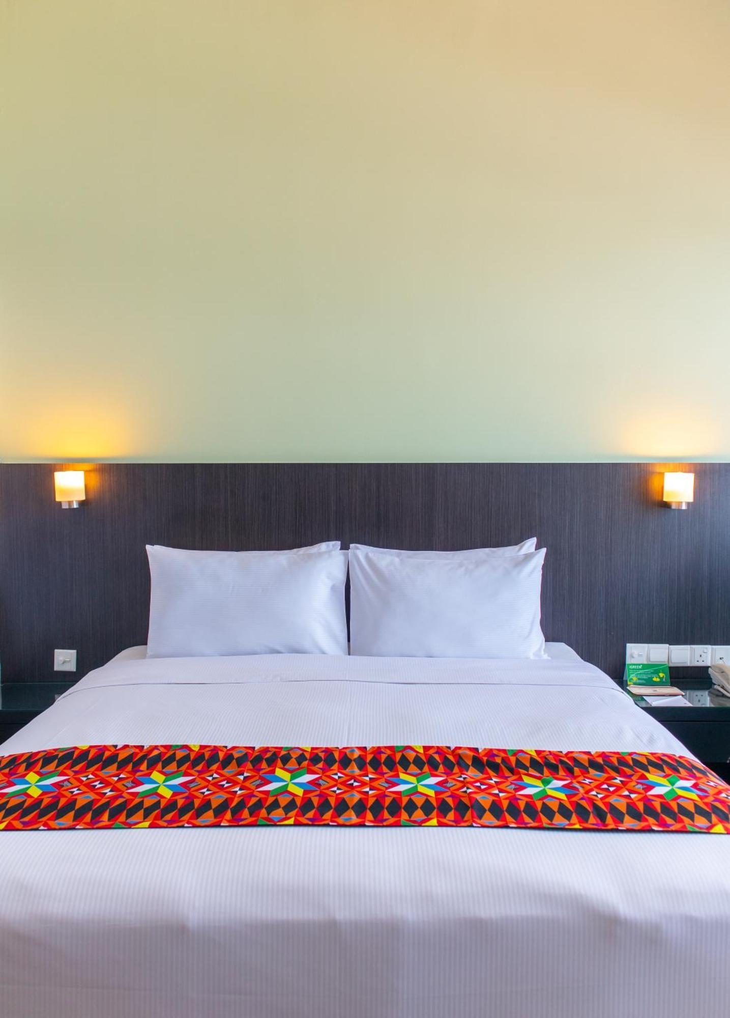 The Klagan Hotel Kota Kinabalu Ngoại thất bức ảnh