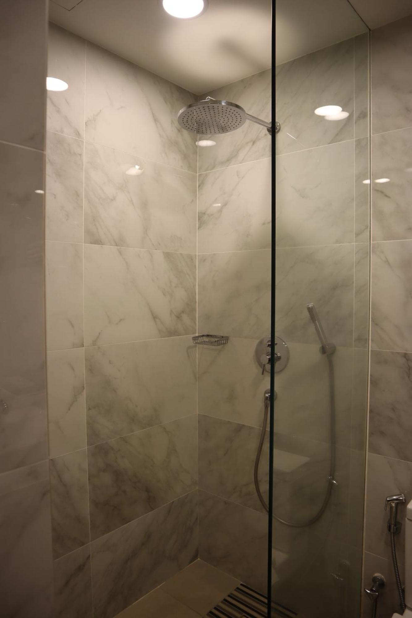 The Klagan Hotel Kota Kinabalu Ngoại thất bức ảnh